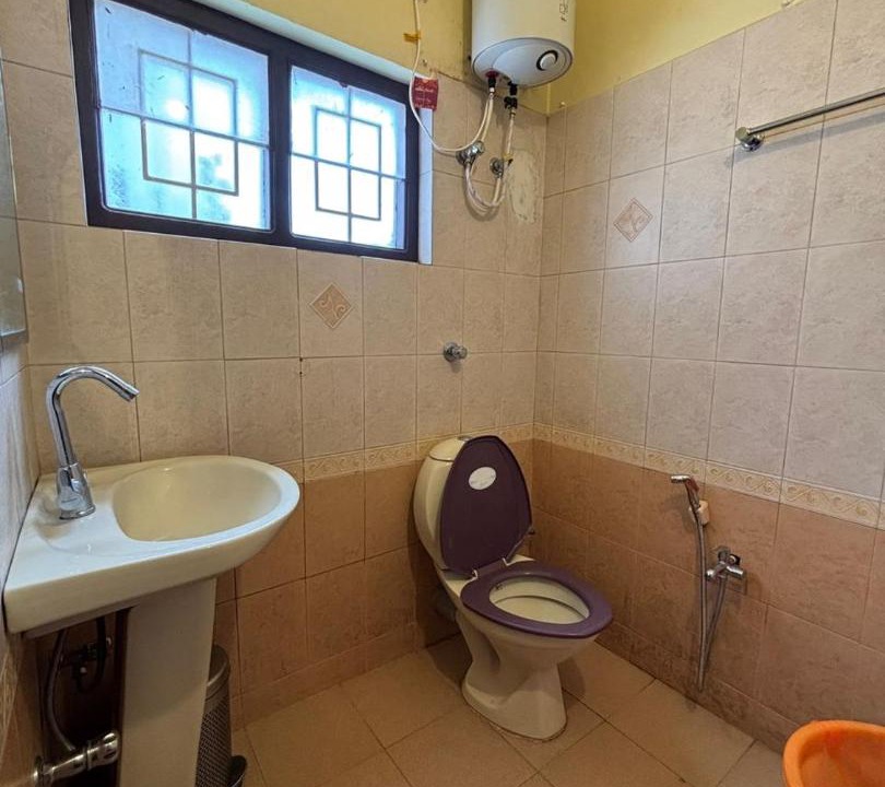 Photo of Bathroom in Thalayathimund