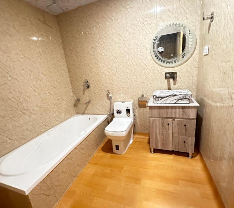 Photo of Bathroom in Dal Lake