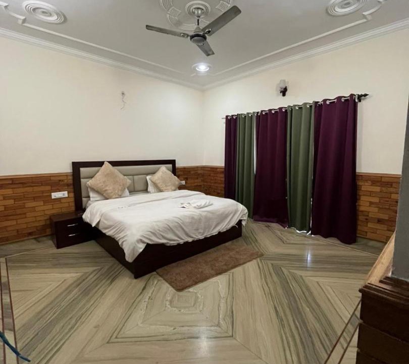 Photo of Bedroom in Bhimtal