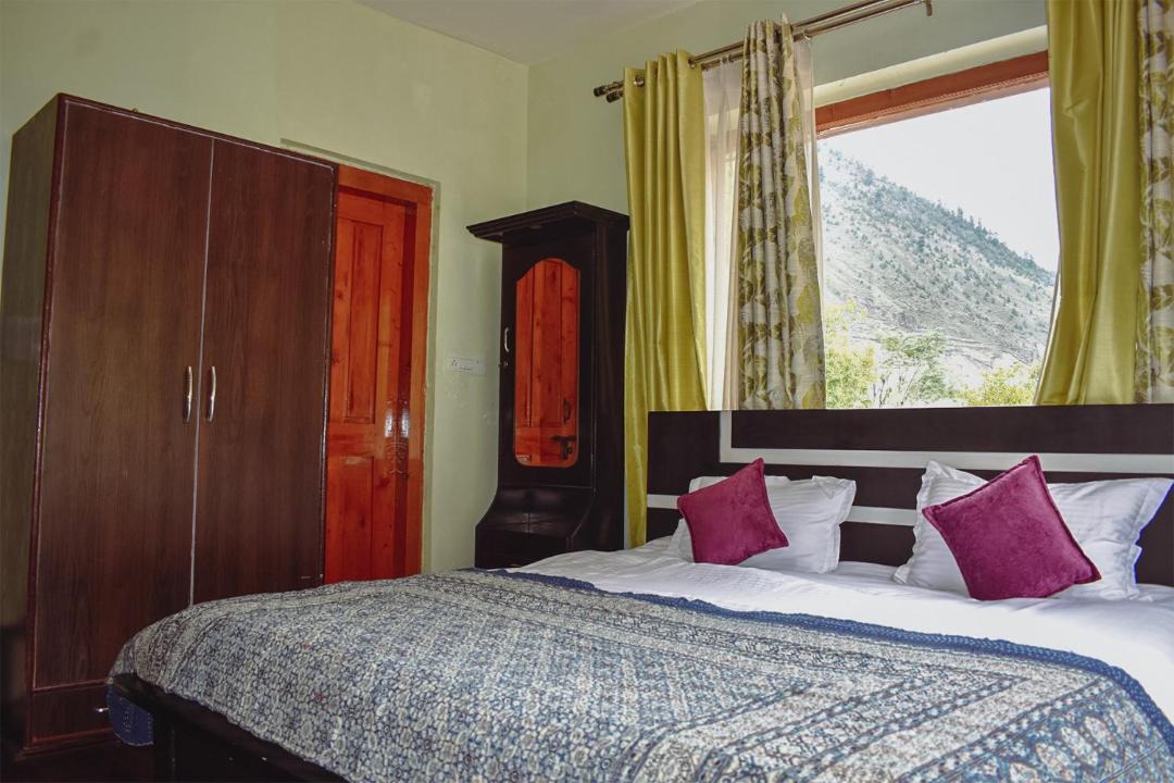 Photo of Bedroom in Sonamarg
