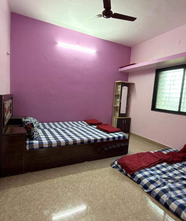 Photo of Bedroom in Akalkot