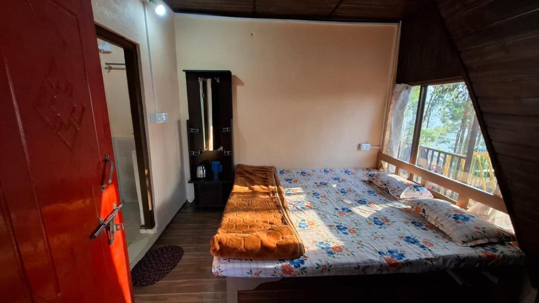 Photo of Bedroom in Kurseong