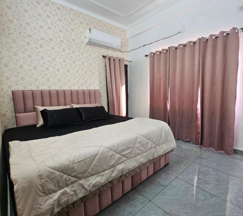 Photo of Bedroom in Rishikesh