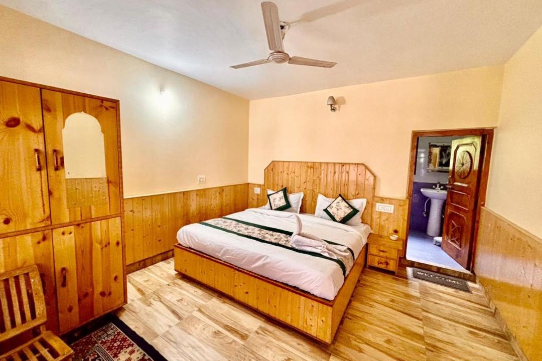 Photo of Bedroom in Kasol
