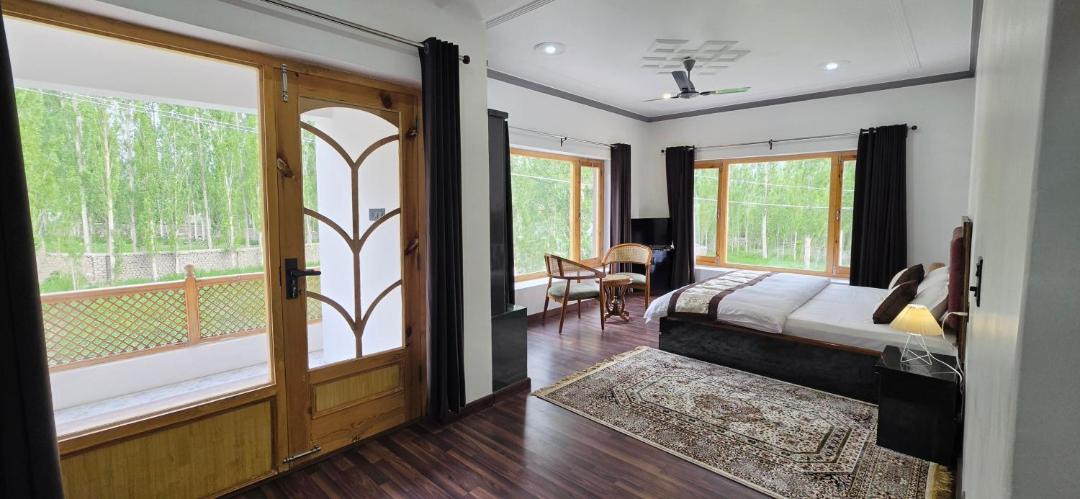 Photo of Bedroom in She