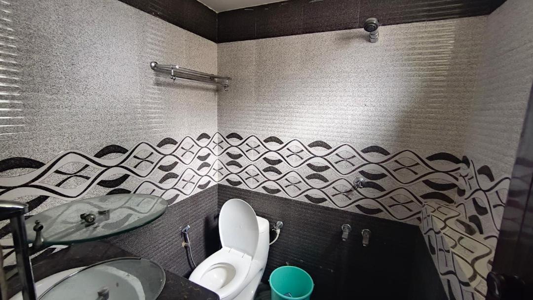 Photo of Bathroom in Elappara