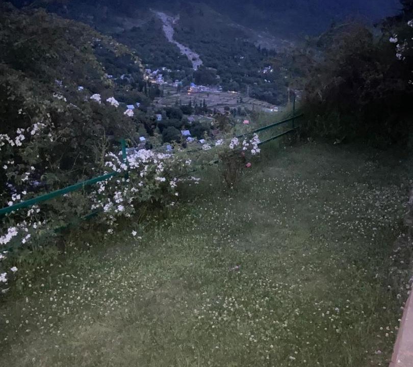 Photo of Others in Gund