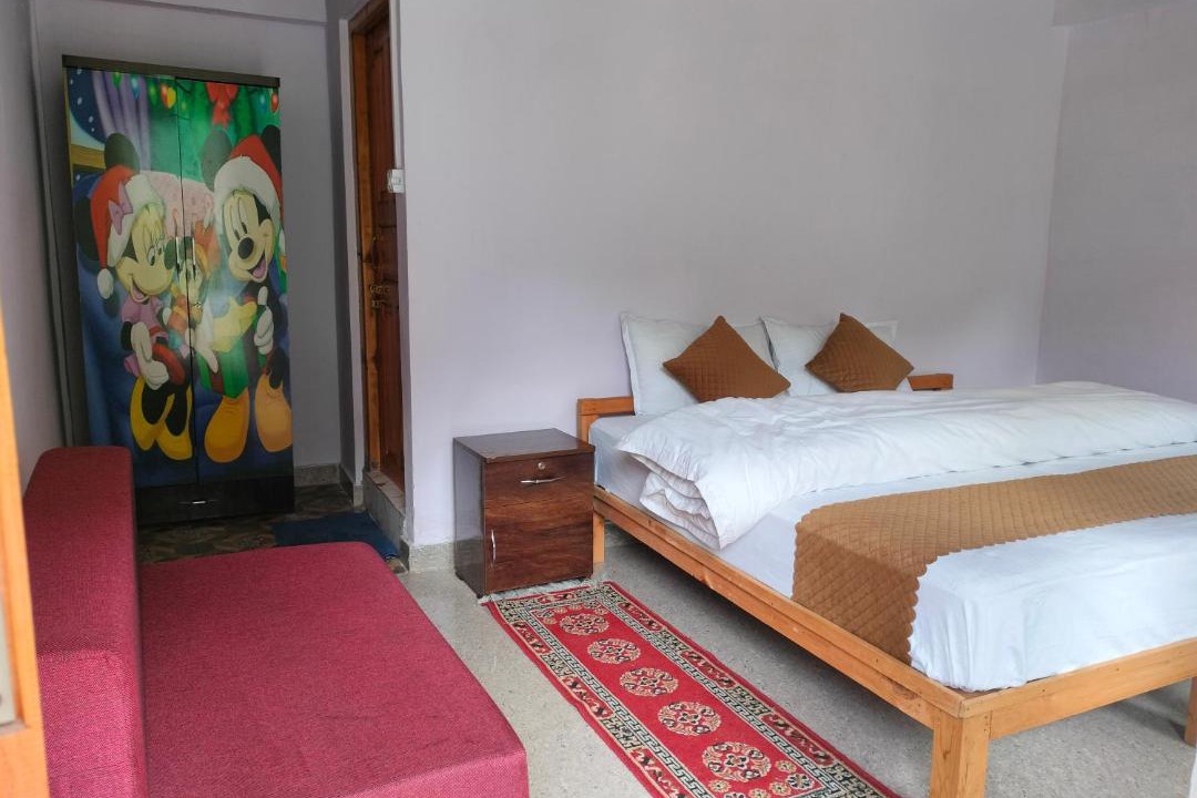 Photo of Bedroom in Bhatwari