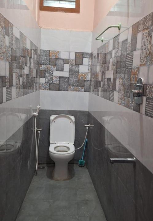Photo of Bathroom in Tiruvannamalai