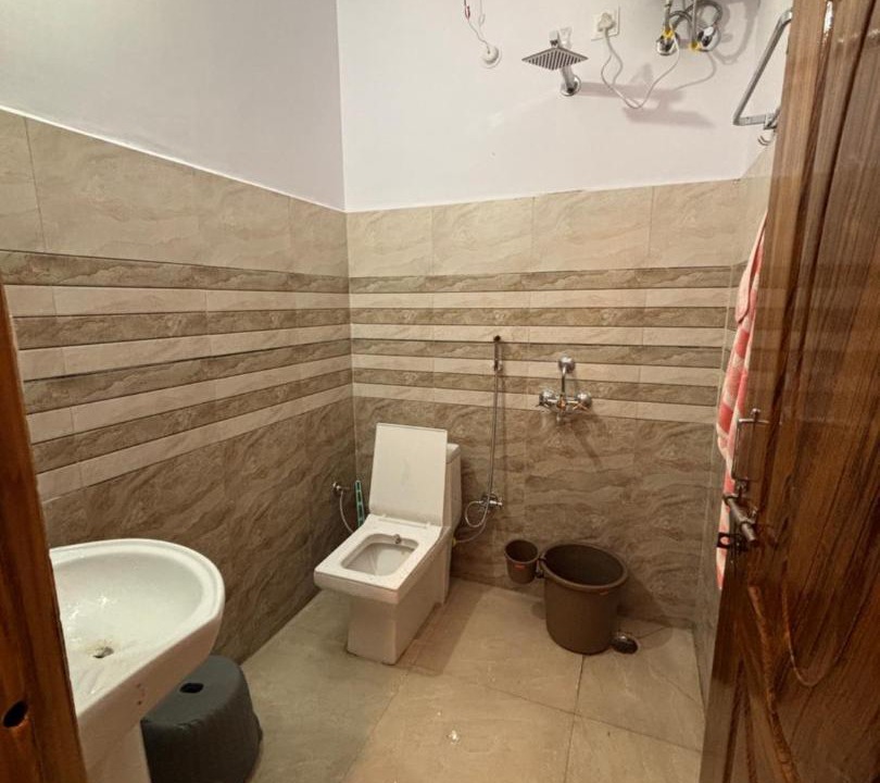 Photo of Bathroom in Kanatal
