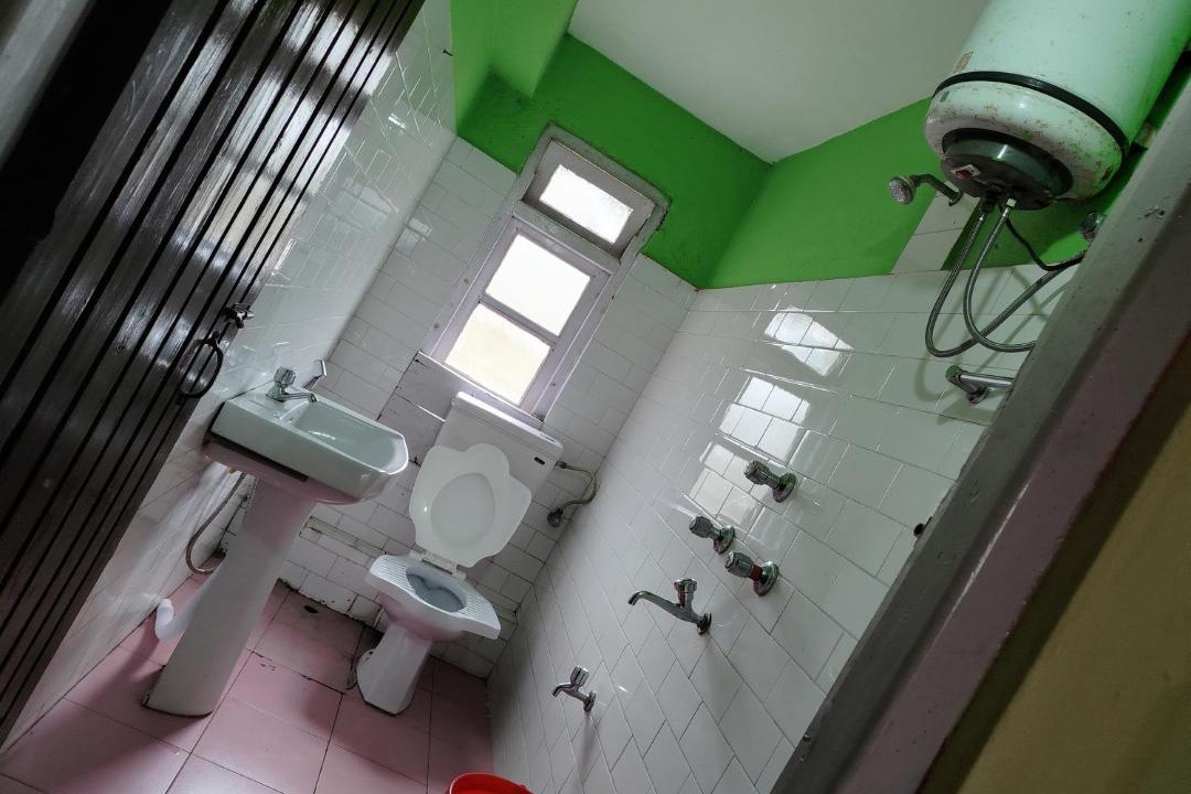 Photo of Bathroom in Lava