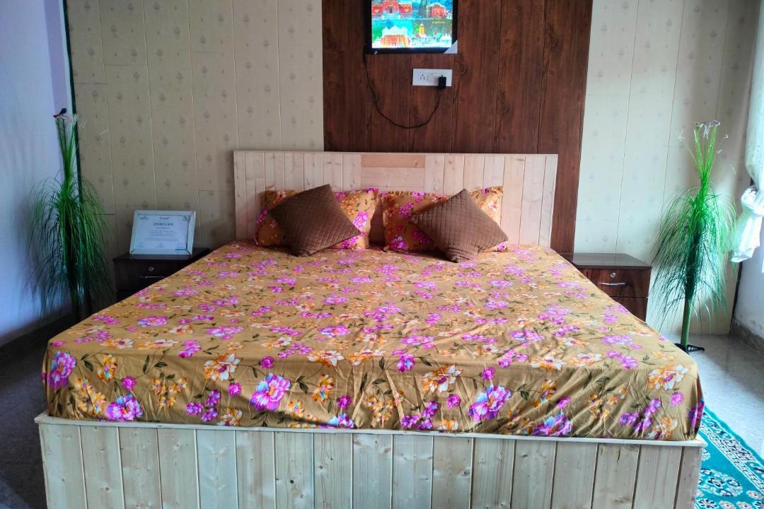Photo of Bedroom in Gangnani