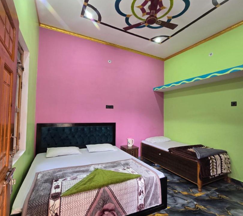 Photo of Bedroom in Chamoli