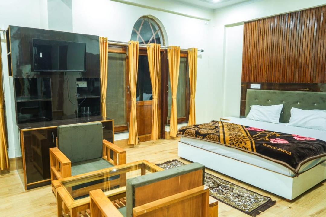 Photo of Bedroom in Almora