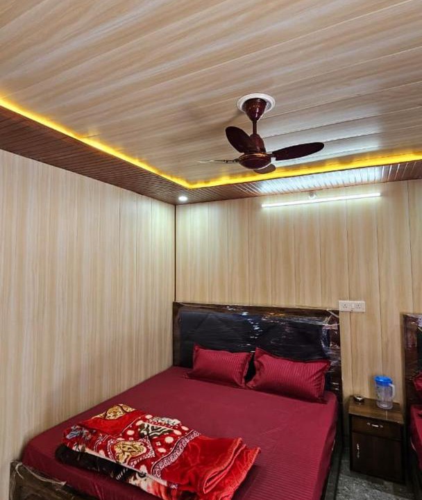 Photo of Bedroom in Narainkoti