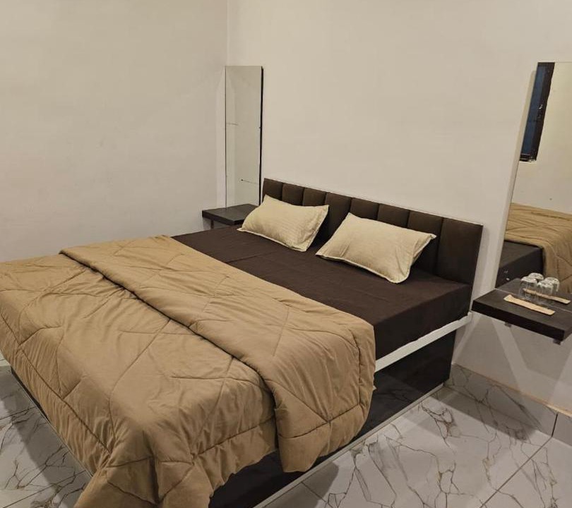 Photo of Bedroom in Deoghar