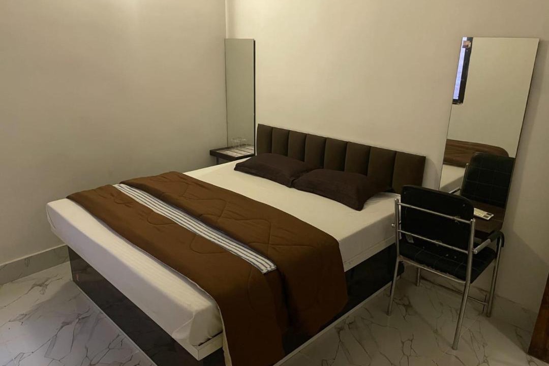 Photo of Bedroom in Deoghar