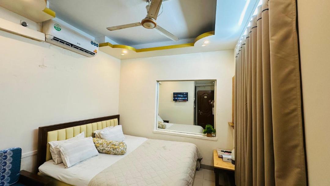 Photo of Bedroom in Dhaka