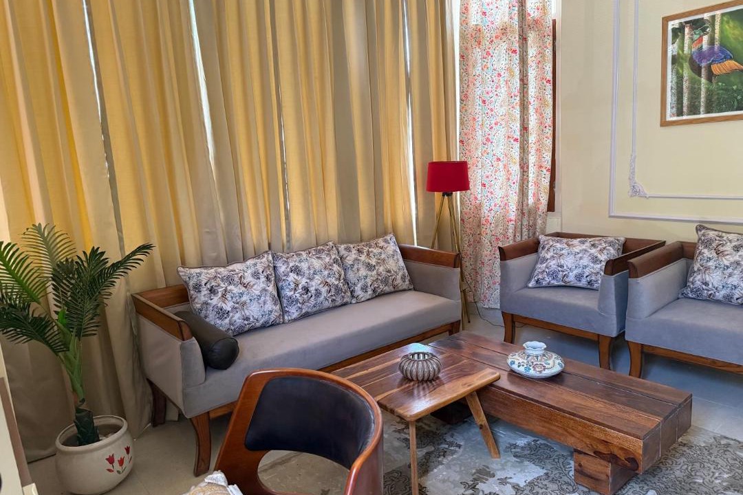 Photo of Livingroom in Mohal