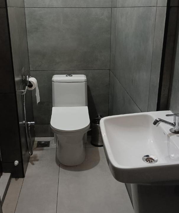 Photo of Bathroom in Kuppaayil