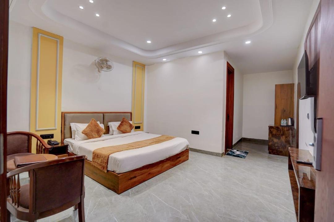 Photo of Bedroom in Greater Noida