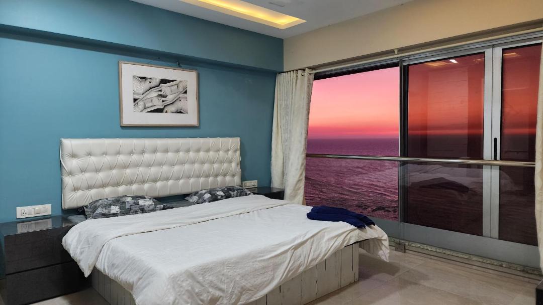 Photo of Bedroom in Malabar Hill