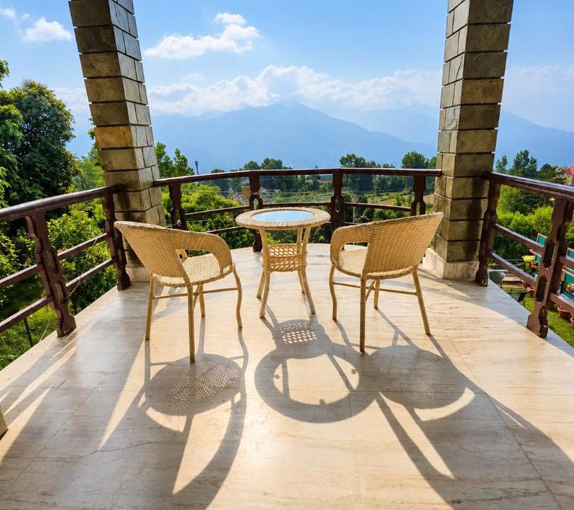 Photo of Patio Balcony in Patnitop
