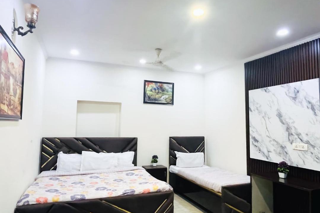 Photo of Bedroom in Jangpura