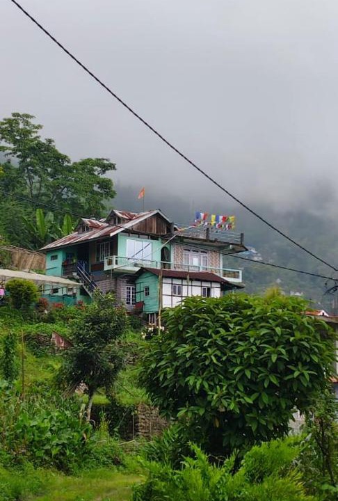 Photo of Buildings in Rishop