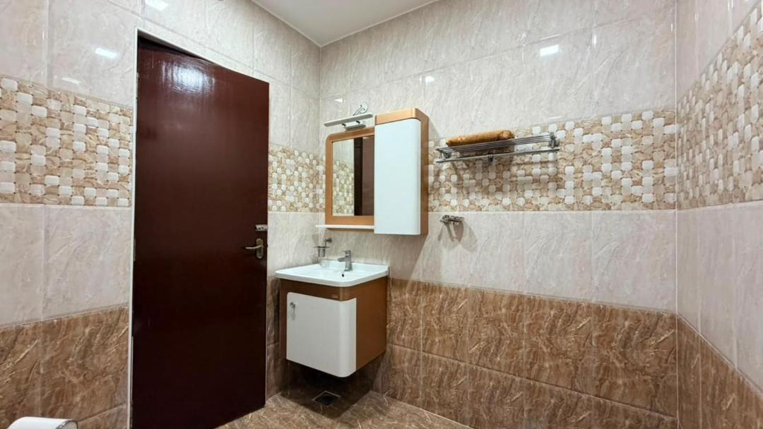 Photo of Bathroom in West Saidapet