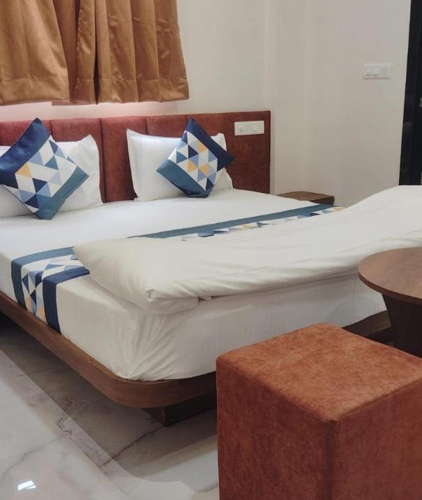 Photo of Bedroom in Dhamnod