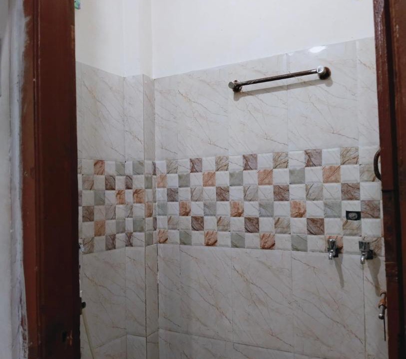 Photo of Bathroom in Rajbagh
