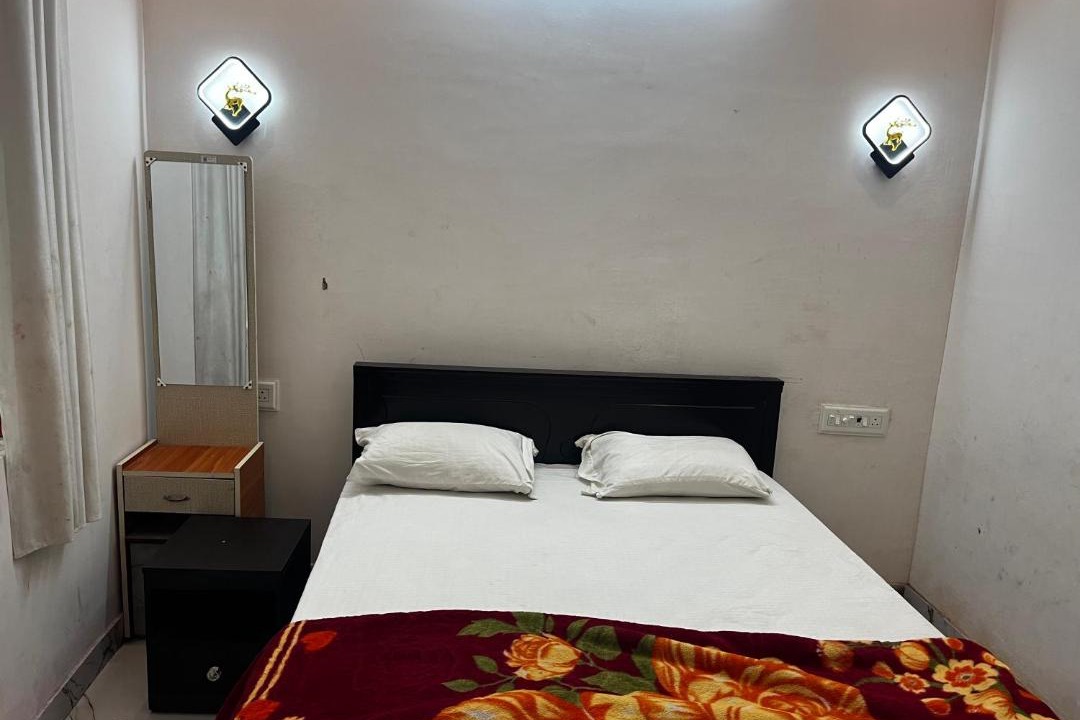 Photo of Bedroom in Rameshwaram