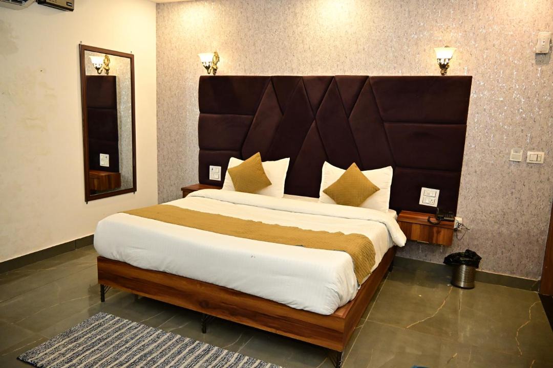 Photo of Bedroom in Kurukshetra