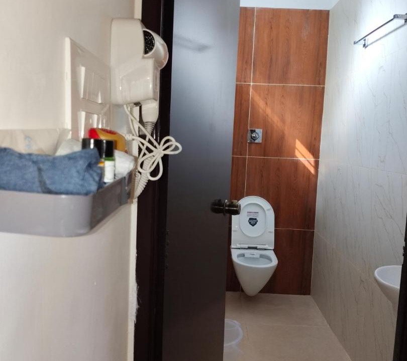 Photo of Bathroom in Tiruvannamalai