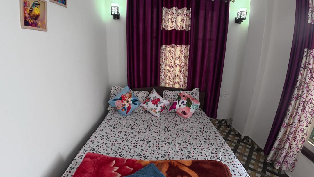 Photo of Bedroom in Rishop