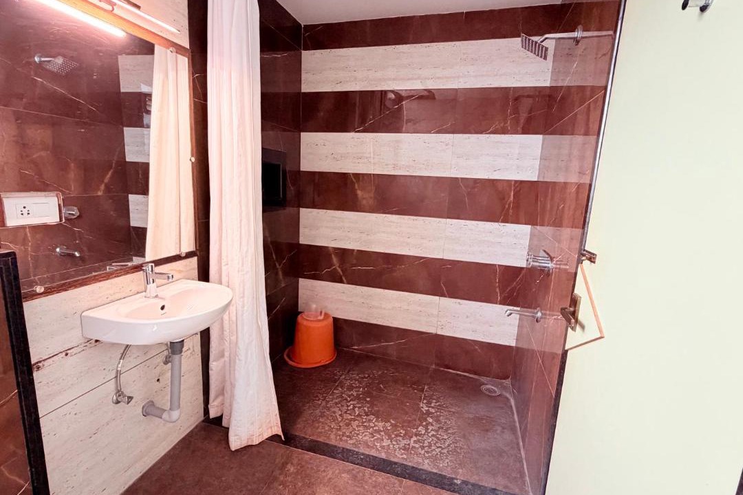 Photo of Bathroom in Uttukuli