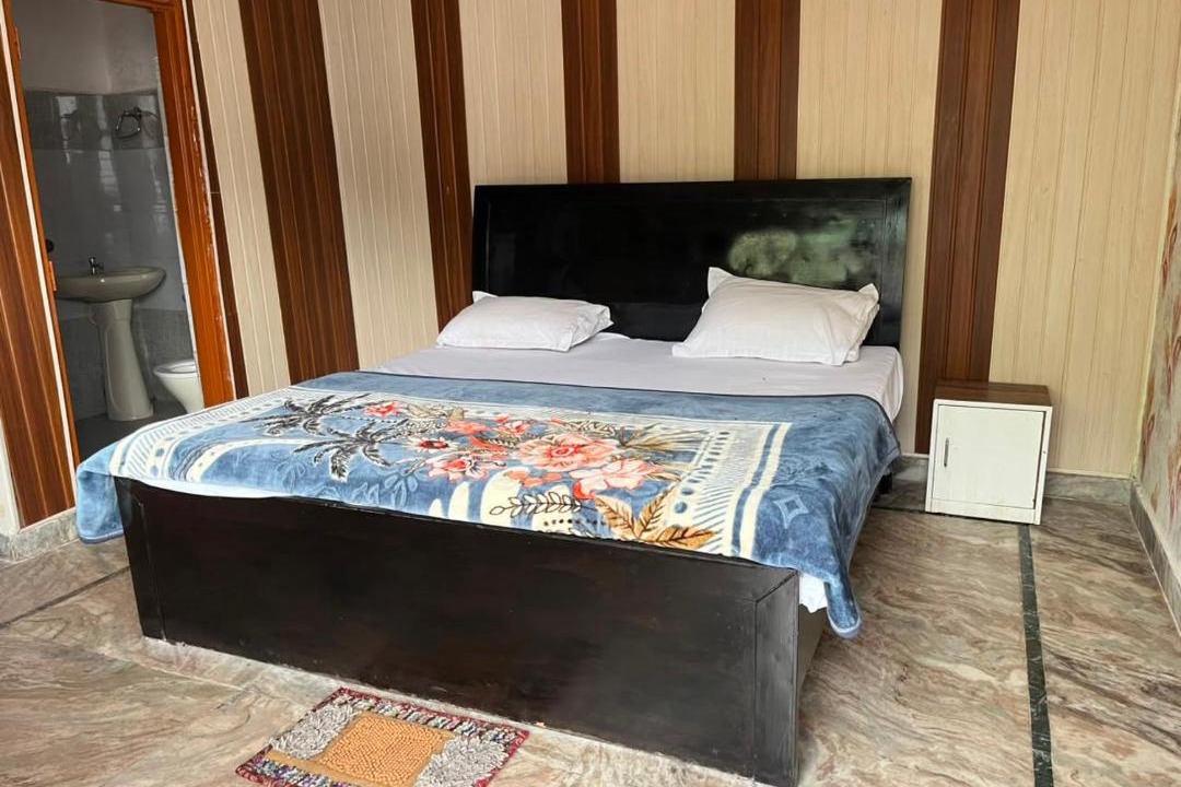 Photo of Bedroom in Kumarhatti
