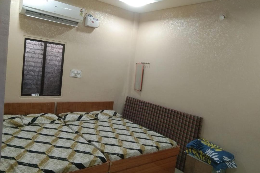 Photo of Bedroom in Omkareshwar