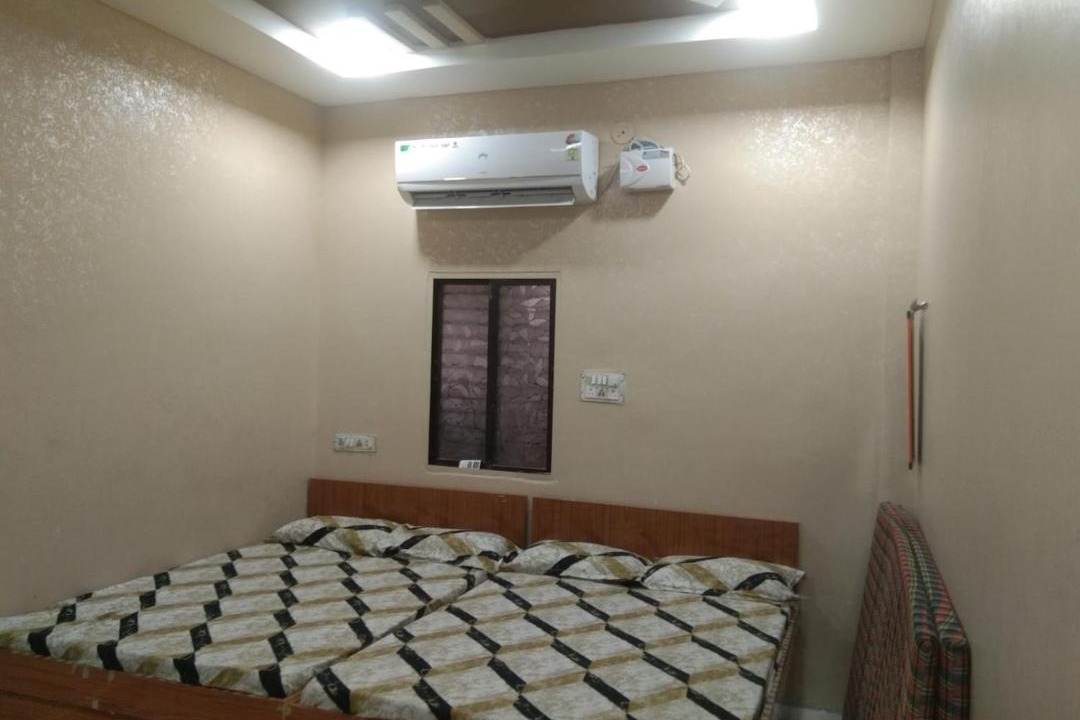 Photo of Bedroom in Omkareshwar