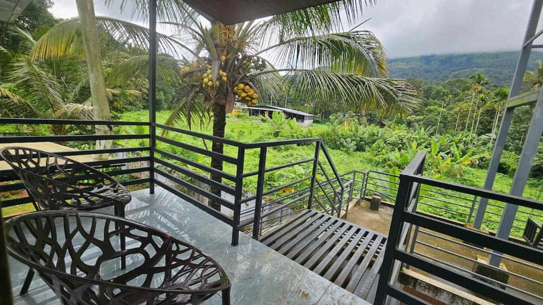 Photo of Patio Balcony in Udumbanchola