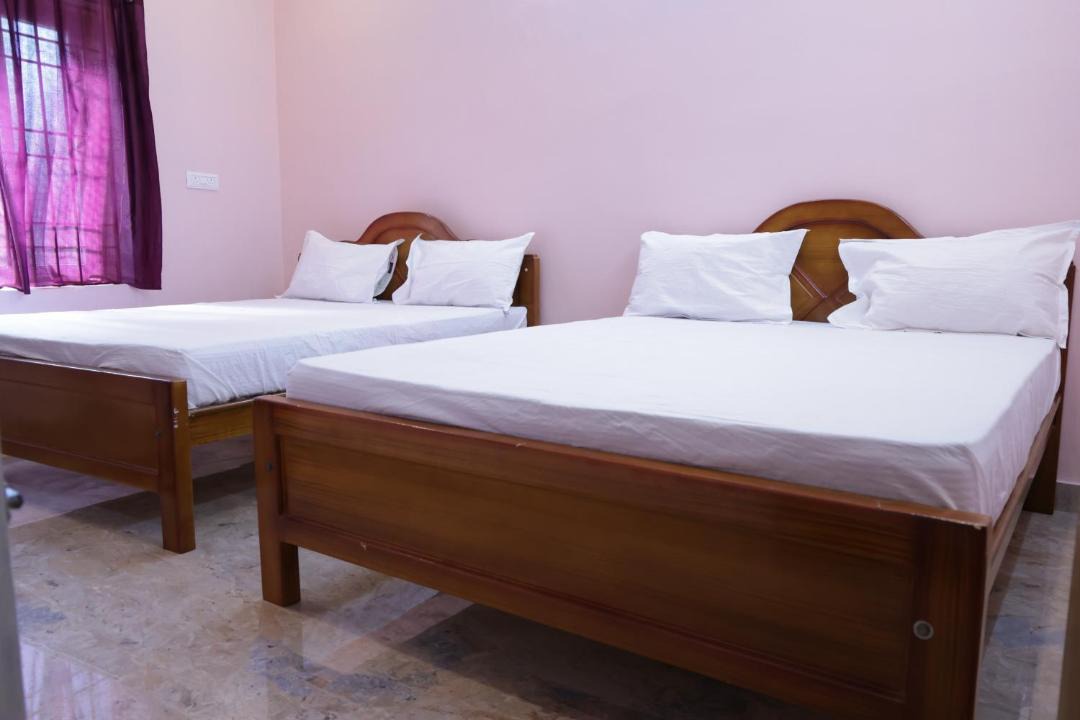 Photo of Bedroom in Tiruchendur