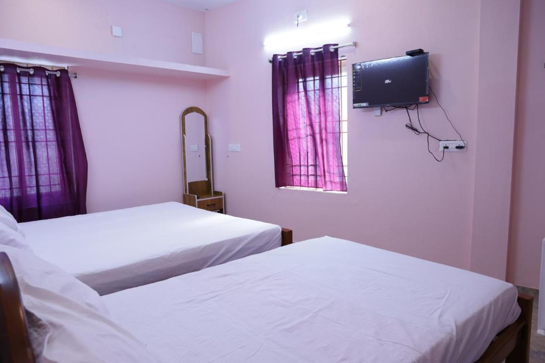 Photo of Bedroom in Tiruchendur