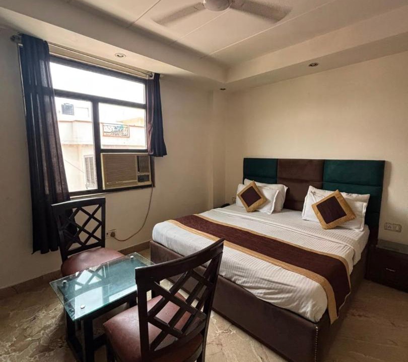 Photo of Bedroom in Karol Bagh