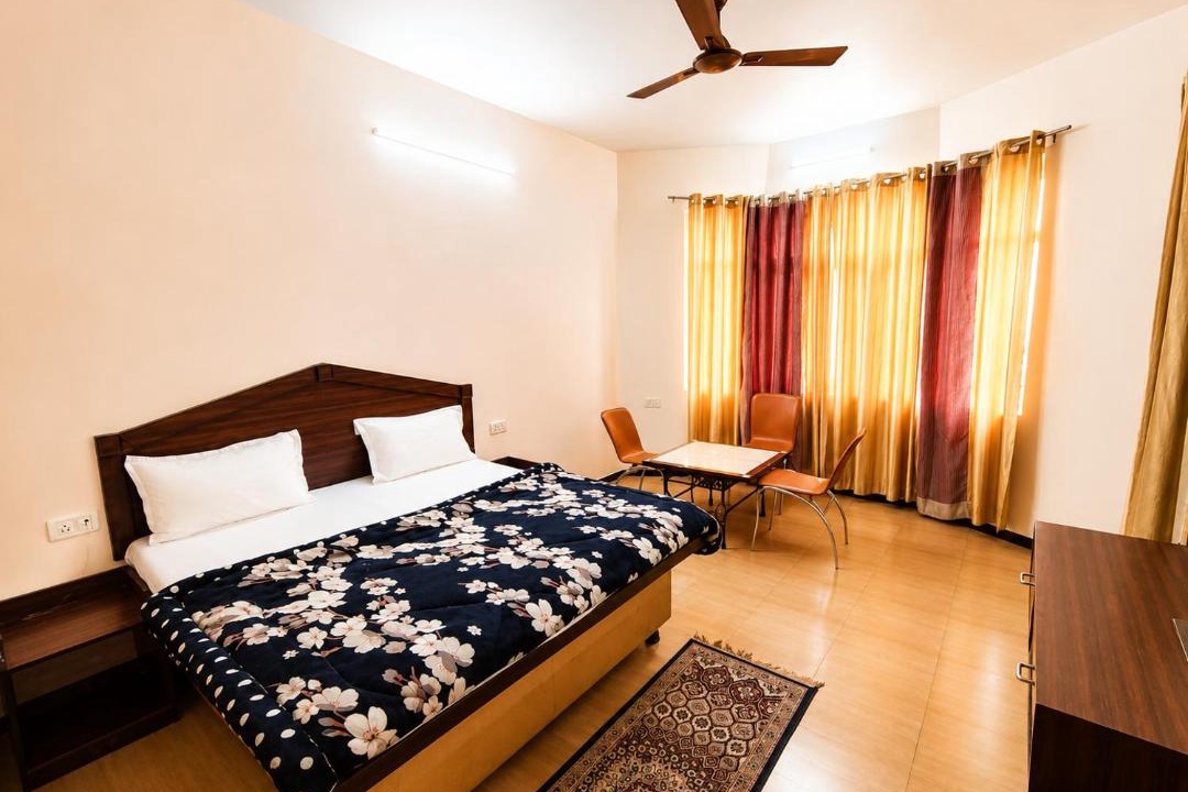Photo of Bedroom in Jaiharikhal
