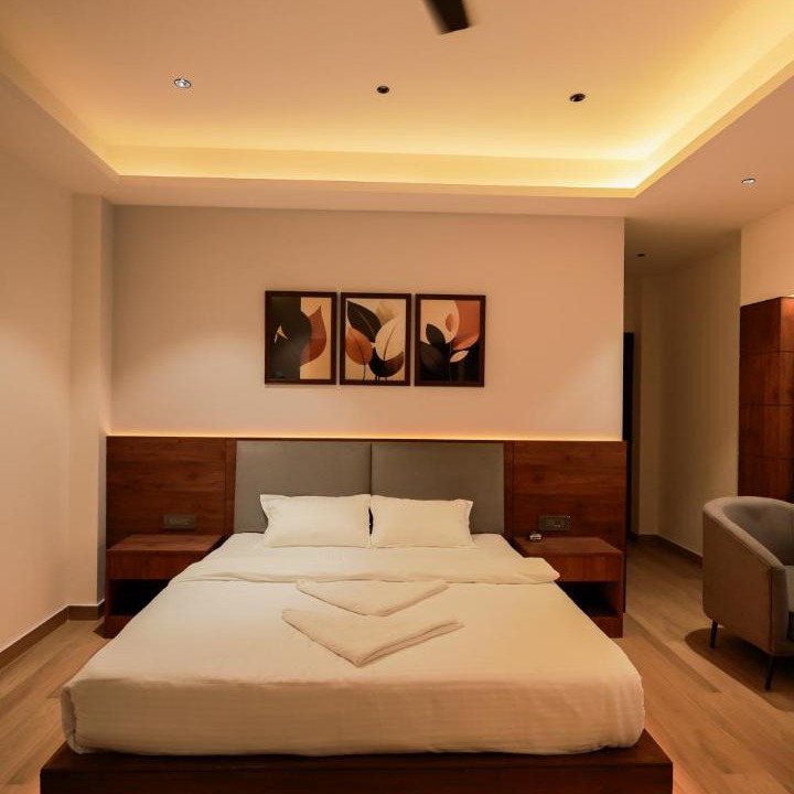 Photo of Others in Sualkuchi