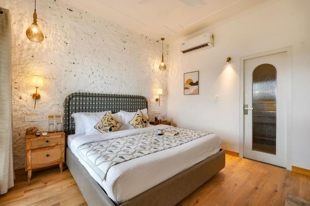 Photo of Bedroom in Kasauli