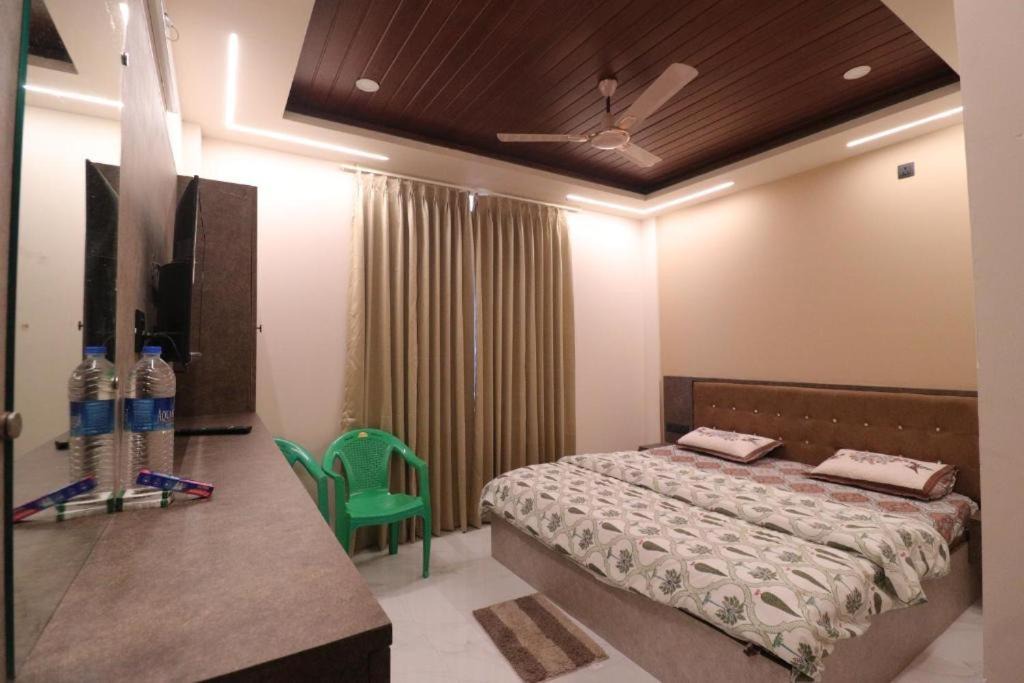 Photo of Bedroom in Sringeri