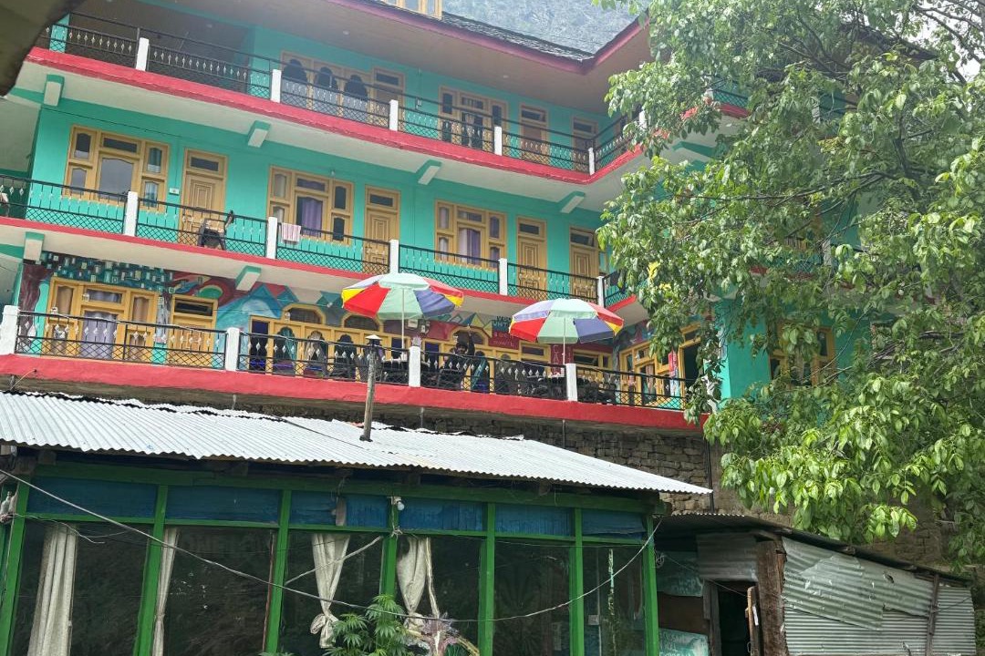 Photo of Others in Tosh