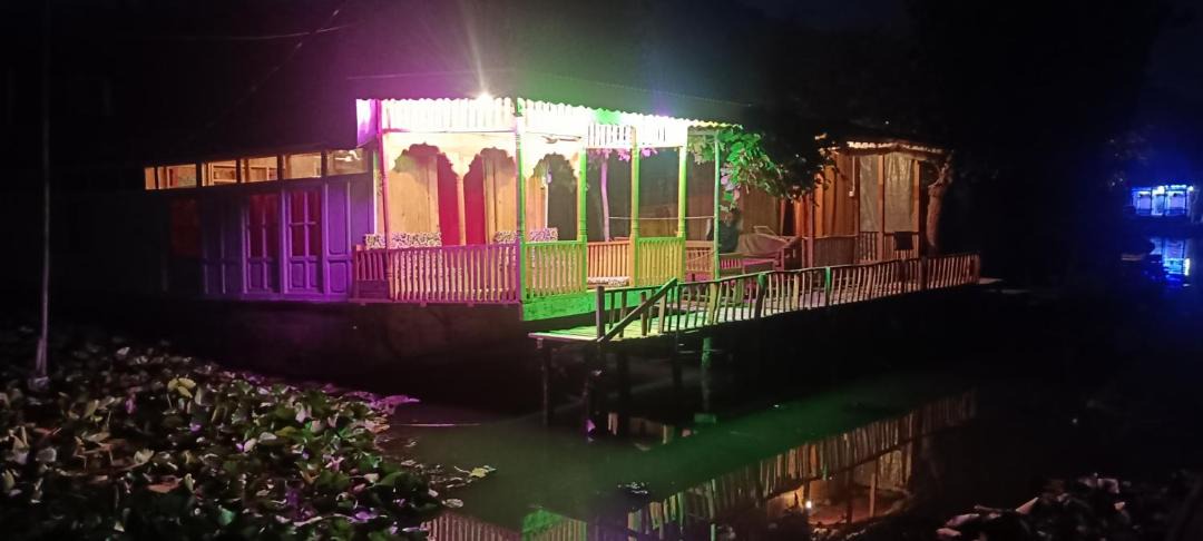 Photo of Others in Dal Lake